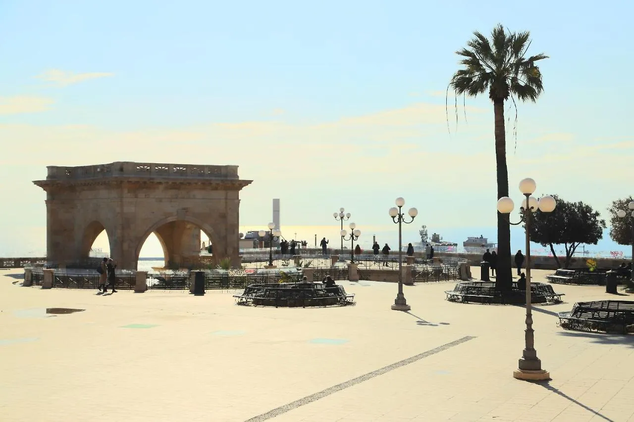 Open Suite Cobalto Cagliari