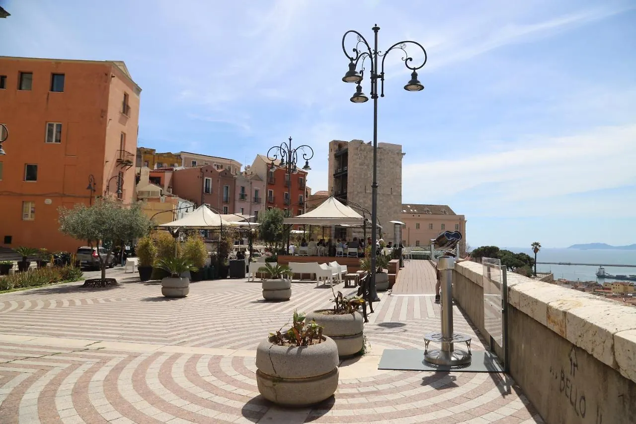 Open Suite Cobalto Cagliari 0*,  Italie
